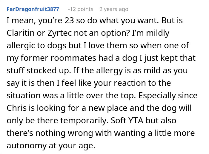 Reddit comment discussing family conflict involving 23-year-old moving out and childcare challenges for mom.