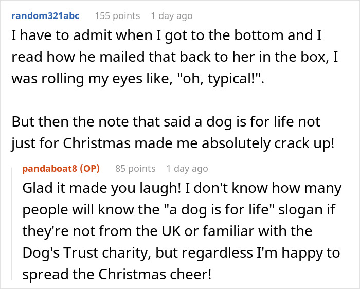 Screenshot of a Reddit thread discussing a rich aunt&rsquo;s cheap gift and a dad&rsquo;s petty Christmas revenge story.
