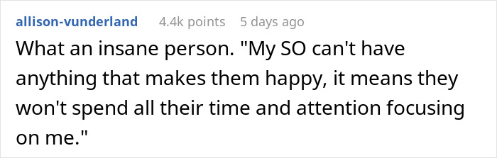 Screenshot of an online comment discussing a woman ending her relationship due to boyfriend&rsquo;s passion for pastries.