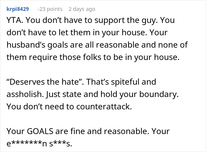 Reddit comment discussing woman banning MIL&rsquo;s creepy husband from her home and marriage issues.