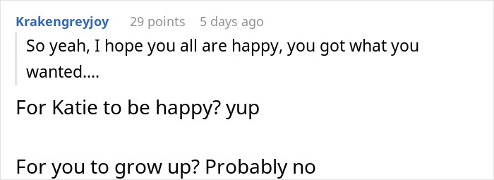 Screenshot of a Reddit comment expressing frustration in a bf-upset-gf-obsessed couple discussion.