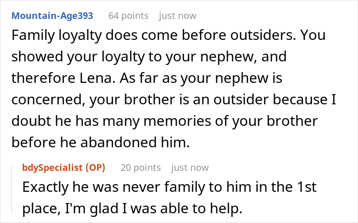 Text conversation about family drama and loyalty involving a brother who abandoned his child during a custody dispute.
