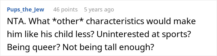 Text comment expressing disagreement about a boyfriend’s preference for loving only boys when discussing future kids. Text comment expressing disagreement about a boyfriend’s preference for loving only boys when discussing future kids.