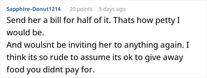 User comment on a forum discussing petty behavior after a couple hosts an expensive Thanksgiving dinner. User comment on a forum discussing petty behavior after a couple hosts an expensive Thanksgiving dinner.