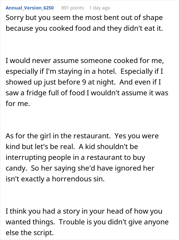 Holiday Visit Turns Sour After Boyfriend’s Son’s GF Makes Shockingly Cruel Comment At Lunch Holiday Visit Turns Sour After Boyfriend’s Son’s GF Makes Shockingly Cruel Comment At Lunch