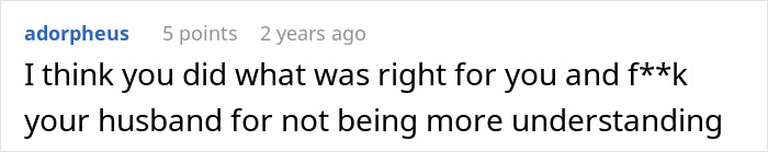 Screenshot of a Reddit comment supporting a mom who ran away from her 3 kids on Christmas, sharing personal perspective.