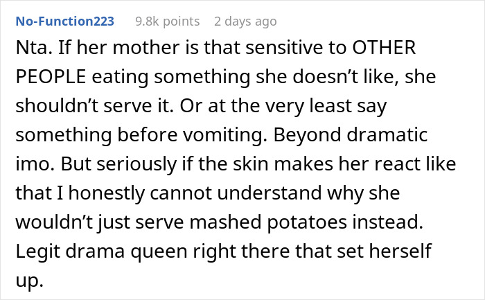 Screenshot of Reddit comment discussing sensitivity over eating baked potato skin and labeling fianc&eacute;e&rsquo;s mother as a drama queen.