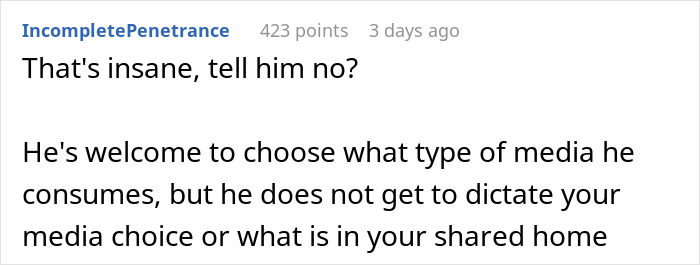 Screenshot of a Reddit comment criticizing a man shaming his girlfriend for loving fiction and calling it make-believe. Screenshot of a Reddit comment criticizing a man shaming his girlfriend for loving fiction and calling it make-believe.