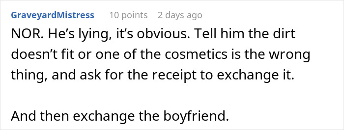 Screenshot of an online comment discussing a woman confused about Christmas gifts from boyfriend matching missing items.