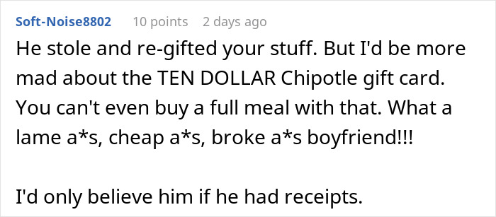 Screenshot of a Reddit comment criticizing a boyfriend for stealing and re-gifting items, including a low-value gift card.
