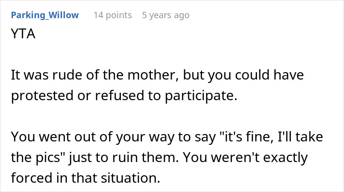 Screenshot of a Reddit comment discussing a woman taking horrible family pics after homophobic MIL excludes her.