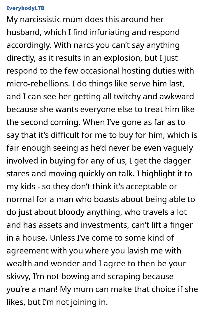 Text post from EverybodyLTB discussing frustration with men feeling entitled to do nothing during Christmas and hosting duties. Text post from EverybodyLTB discussing frustration with men feeling entitled to do nothing during Christmas and hosting duties.