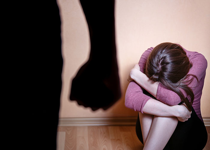 54 Former Cult Members Reveal The Exact Moment They Knew Their Group Was A Real Cult