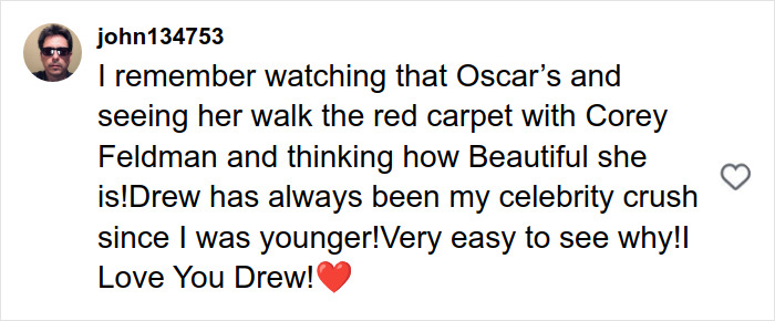 User comment praising Drew Barrymore&rsquo;s iconic 1989 Oscars dress and her lasting celebrity appeal.