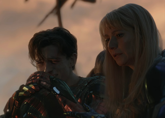 Did Gwyneth Paltrow Throw Major Shade At Tom Holland? His Fans Certainly Think So After Robert Downey Jr.'s Speech