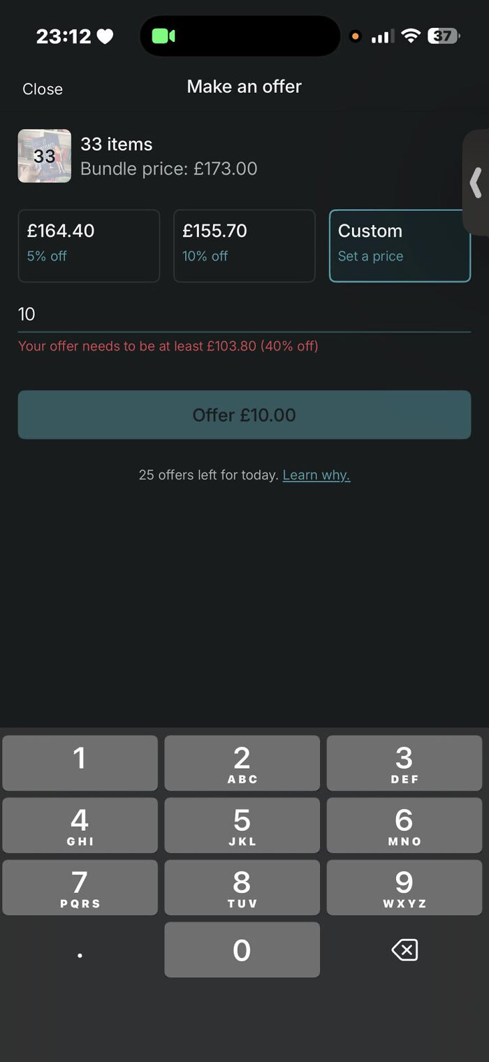 Vinted bundle offer screen showing a buyer trying to offer £10 on 33 items priced at £173 with a required minimum of £103.80.
