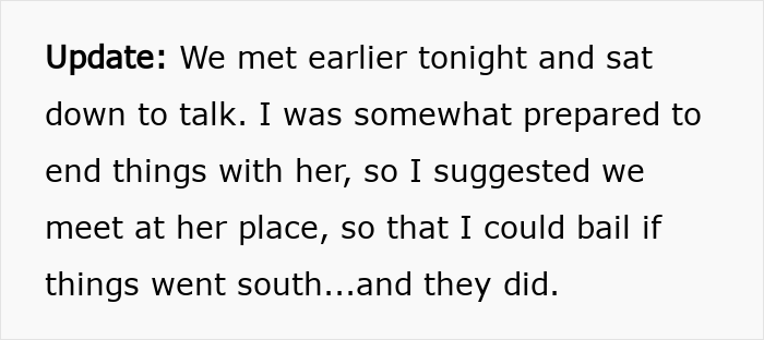 Text update about man lending girlfriend a spare keyboard and her reaction leading to their breakup.