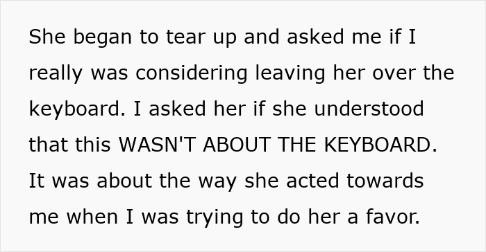 Alt text: Man lends girlfriend a spare keyboard, her reaction leads to him deciding to end the relationship over her behavior.