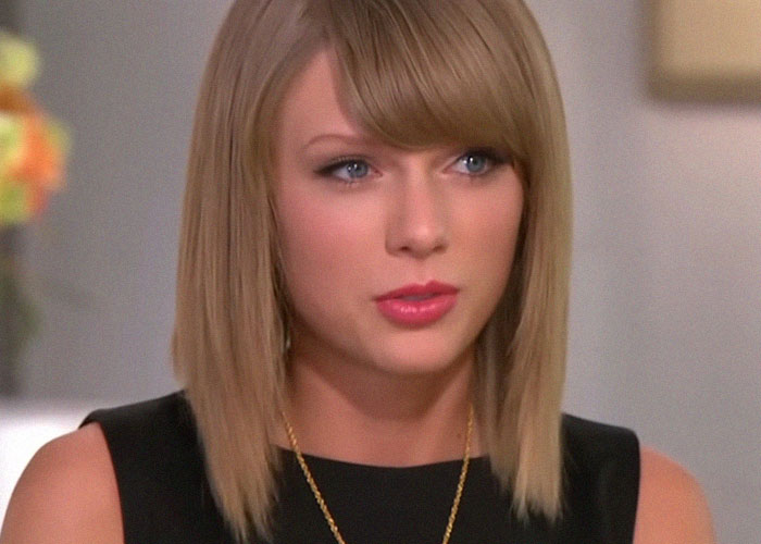 50 Fans Share Their Interactions With The Most Famous People They Ever Met