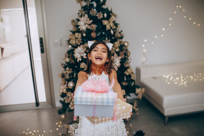 Mom Of 3 Under Fire After She Shares What She Got For Her 12-Year-Old Daughter For Christmas Mom Of 3 Under Fire After She Shares What She Got For Her 12-Year-Old Daughter For Christmas