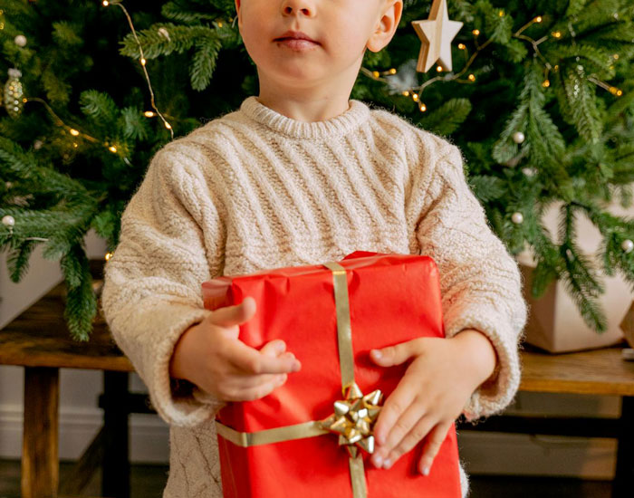 Mom Of 3 Under Fire After She Shares What She Got For Her 12-Year-Old Daughter For Christmas Mom Of 3 Under Fire After She Shares What She Got For Her 12-Year-Old Daughter For Christmas