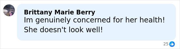 Comment expressing concern for Ariana Grande's health, highlighting struggles shared by a family member on the singer's wellbeing.