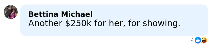 Comment on social media post discussing Melania’s behavior at tree lighting sparking conspiracy theories. Comment on social media post discussing Melania’s behavior at tree lighting sparking conspiracy theories.