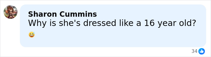 Comment criticizing Amy Schumer's appearance, questioning her outfit choice and referencing dramatic weight loss.