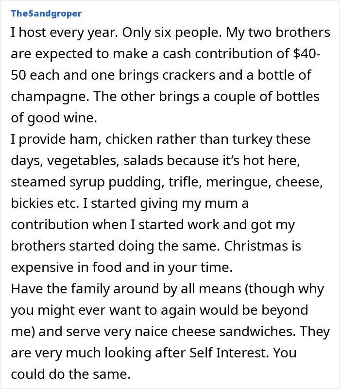 Text post discussing hosting Christmas dinner with family demands and contributions, highlighting effort despite lack of help.