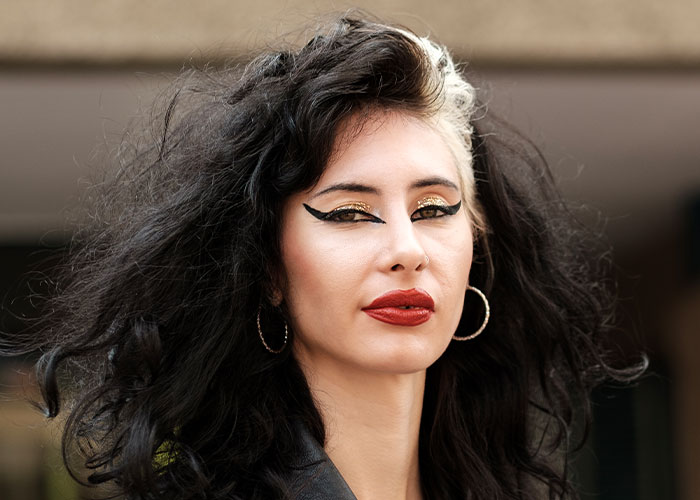 Women Online Roast Men Who Say They Prefer The “No Makeup Look,” Here Are The 51 Best Posts