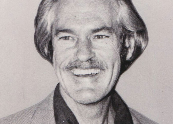 “I Told Him I Didn't Want His Autograph And Walked Away”: 65 Times People Ran Into Celebrities