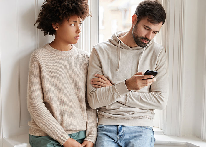 Woman Has Been Falsely Accusing Husband Of Cheating For 10 Years, He&rsquo;s Devastated She Leaves