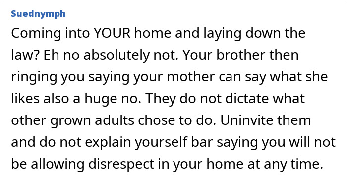 Comment discussing a vegan teen dealing with family criticism and a mom planning to keep toxic relatives away.