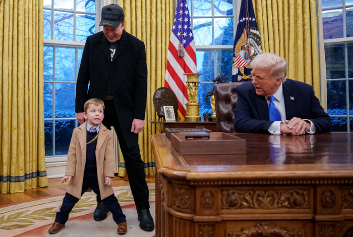 Elon Musk in the Oval Office with child and former president, illustrating family and complex relationships over two decades.