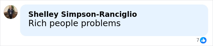 Shelley Simpson-Ranciglio commenting on social media about Critics Choice Awards disappointing food experience.