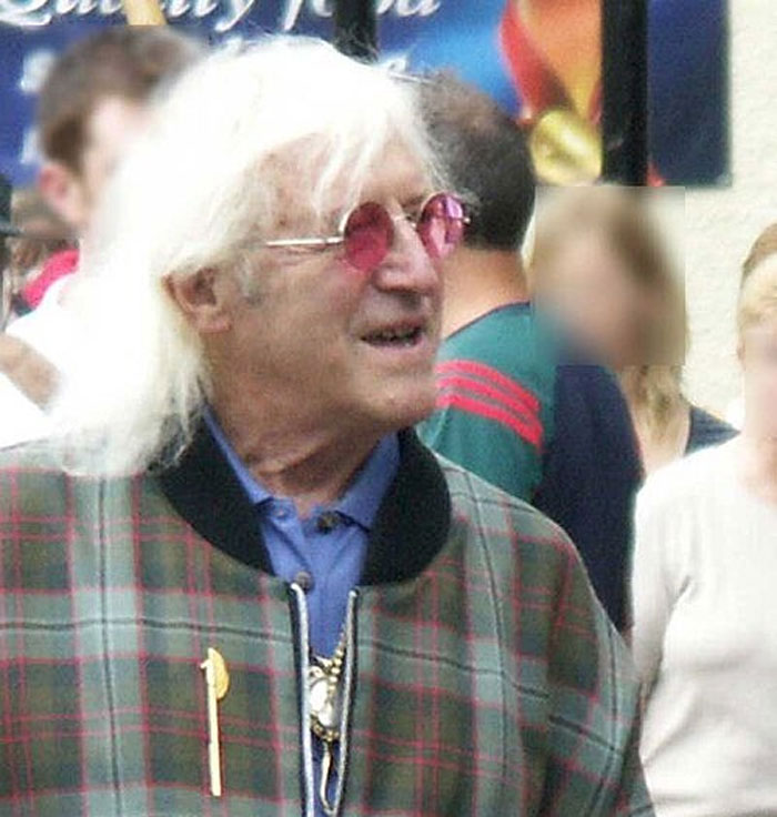 40 Celebs Who Lost It All And Only Have Themselves To Blame