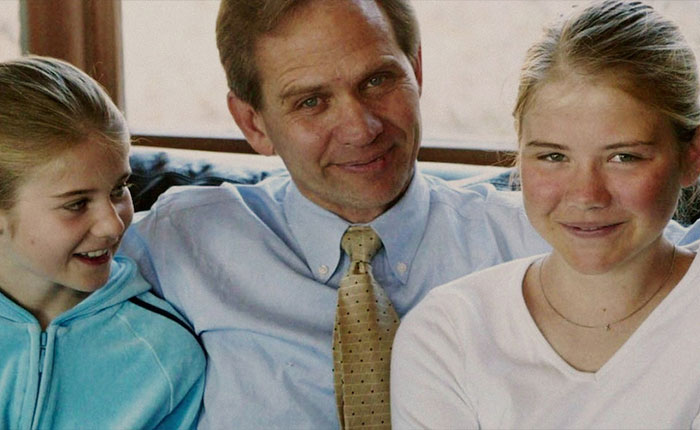 Family moment from Elizabeth Smart’s Netflix documentary Kidnapped showing close interaction and emotional expressions.