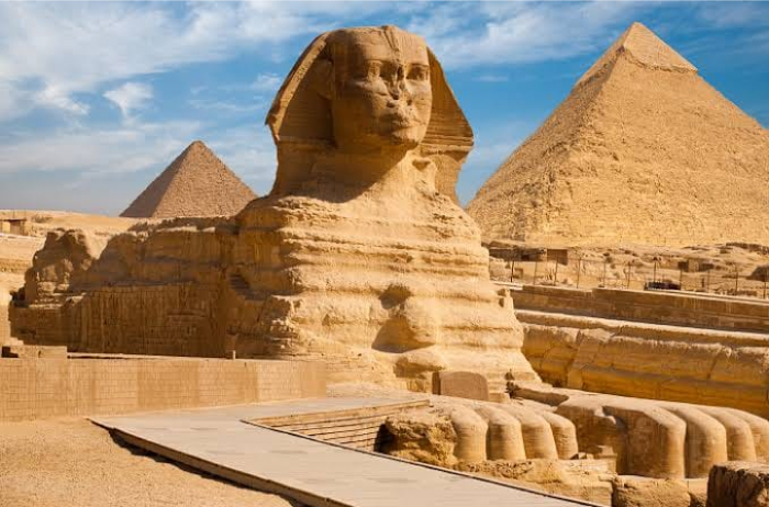 The Great Sphinx and pyramids in Egypt, showcasing one of the oldest countries in the world with ancient landmarks.