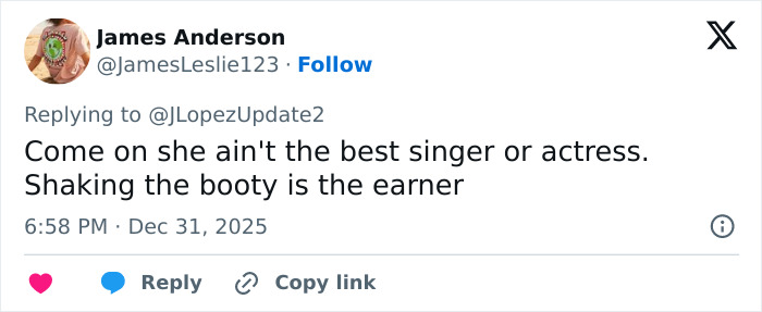 Screenshot of a Twitter reply criticizing Jennifer Lopez amid viral responses about dressing her age.