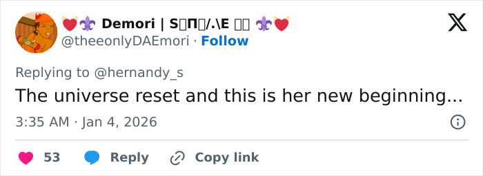 Tweet by user Demori mentioning JoJo Siwa's new beginning following dramatic transformation on social media platform.