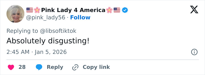 Tweet by user Pink Lady 4 America expressing outrage over a Planet Fitness bathroom incident linked to transphobic locker room policies. Tweet by user Pink Lady 4 America expressing outrage over a Planet Fitness bathroom incident linked to transphobic locker room policies.