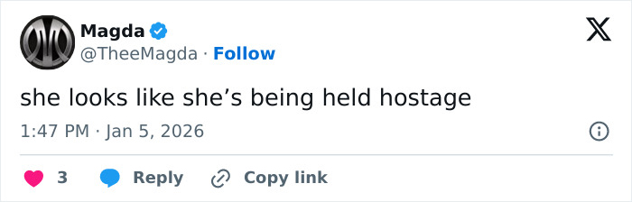 "She Should Know Better": Ariana Grande's Pic With Controversial Star Sparks Fiery Reactions "She Should Know Better": Ariana Grande's Pic With Controversial Star Sparks Fiery Reactions