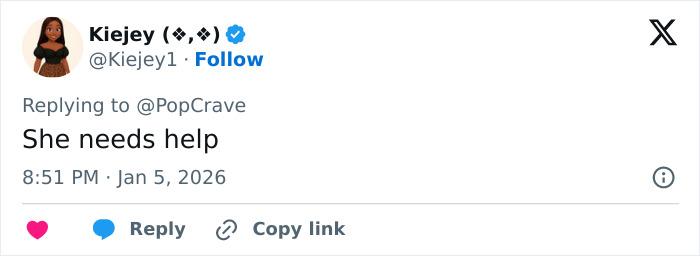 "She Should Know Better": Ariana Grande's Pic With Controversial Star Sparks Fiery Reactions "She Should Know Better": Ariana Grande's Pic With Controversial Star Sparks Fiery Reactions