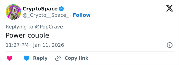 Selena Gomez and Benny Blanco at the Golden Globes, sparking fans&rsquo; reactions to their controversial look.