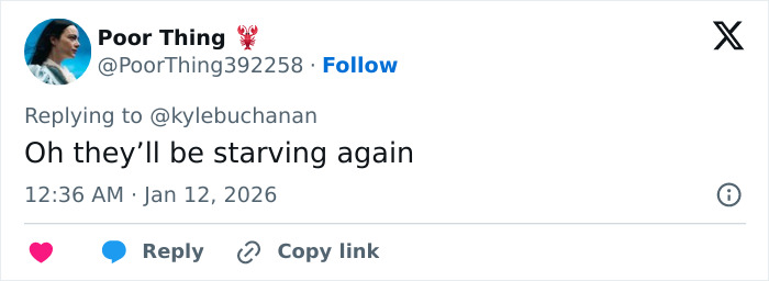 Screenshot of a tweet reacting to Golden Globes food being available to order on DoorDash, surprising fans. Screenshot of a tweet reacting to Golden Globes food being available to order on DoorDash, surprising fans.