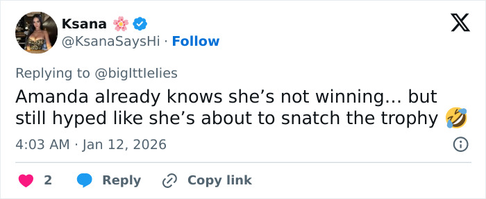 Screenshot of a tweet reacting to Amanda Seyfried&rsquo;s reaction as a terrible loser after her double loss at the Golden Globes.