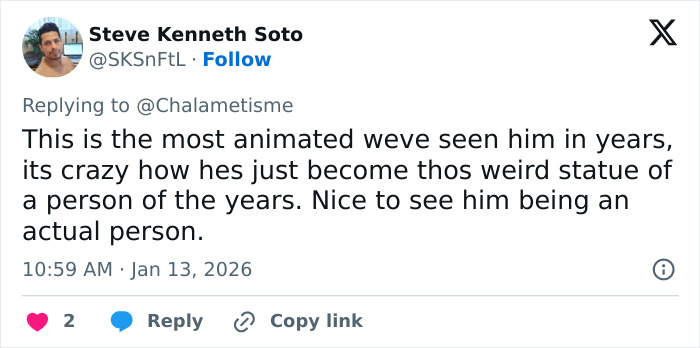 Screenshot of a social media comment discussing Leonardo DiCaprio&rsquo;s viral Golden Globes exchange revealed by a lip reader.