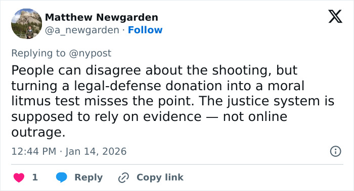 Screenshot of a tweet debating the online outrage over an ICE agent turning legal-defense donations into million-dollar fundraisers.
