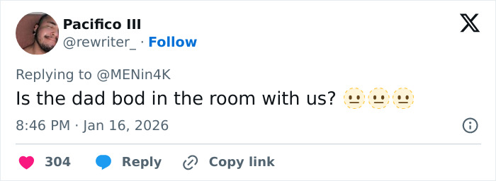 Screenshot of a Twitter reply discussing Peter Claffey's body with emojis reacting to the comment in a Knights of the Seven Kingdoms review.