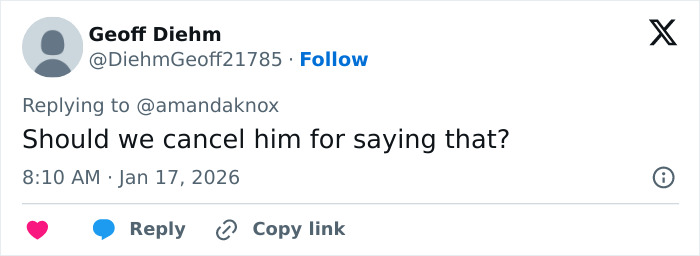 Screenshot of a tweet replying to Amanda Knox about cancel culture involving Matt Damon comments in an online discussion.